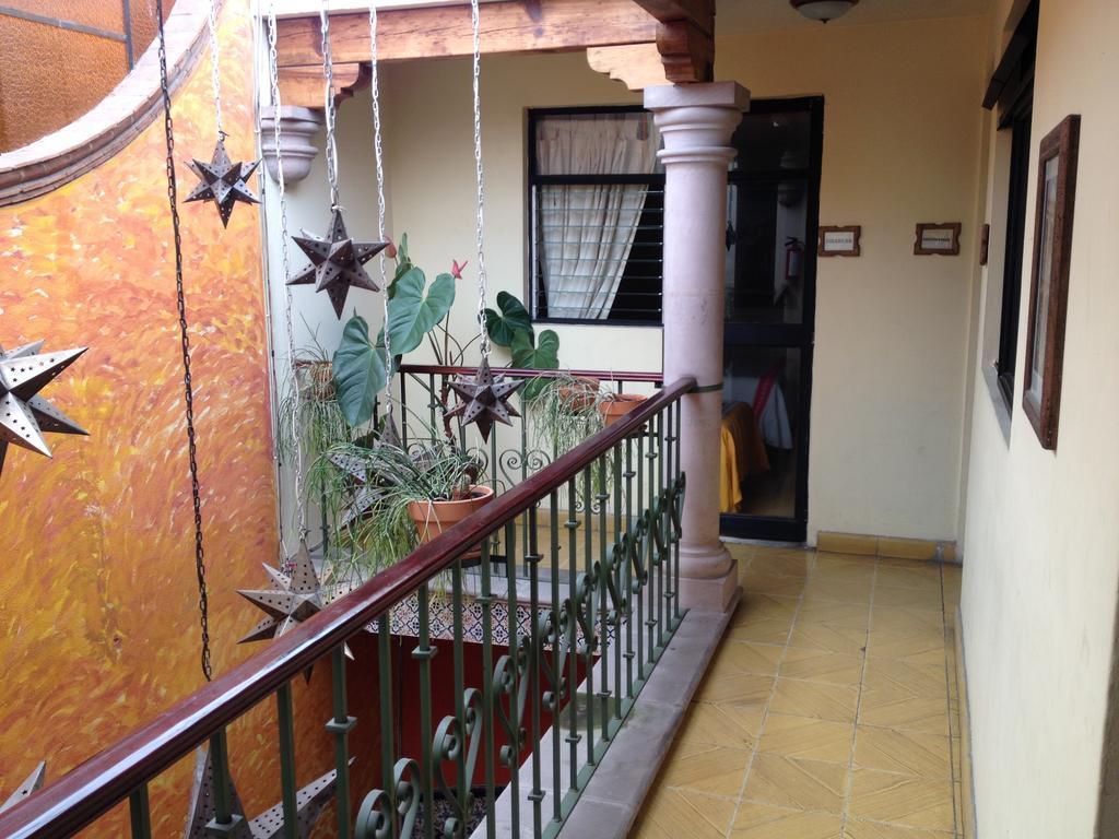 Hostal Casa Castillo Morelia Luaran gambar