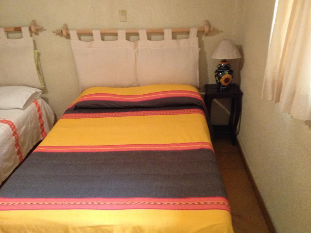 Hostal Casa Castillo Morelia Bilik gambar