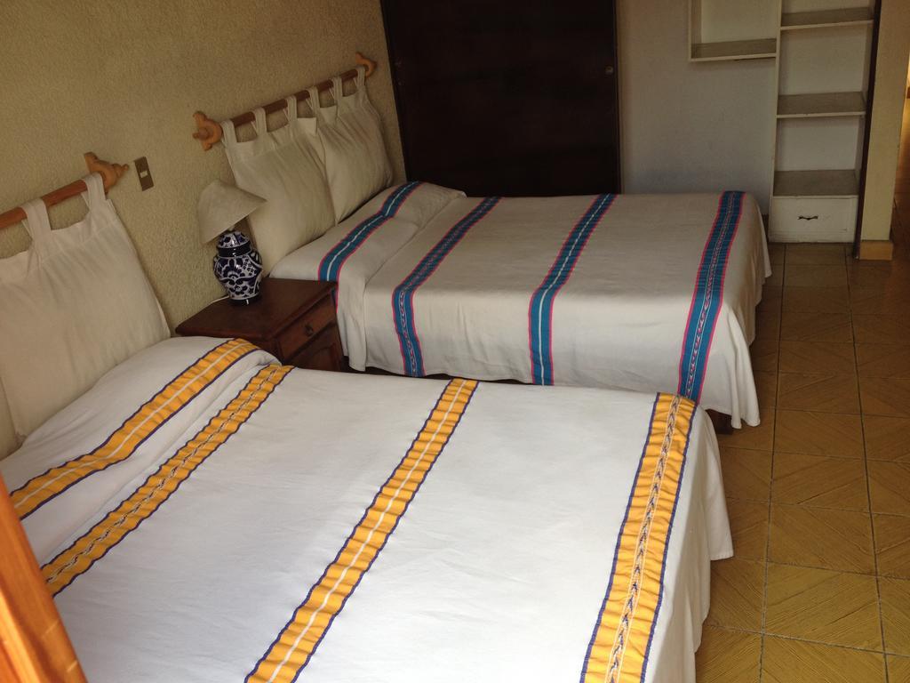 Hostal Casa Castillo Morelia Bilik gambar