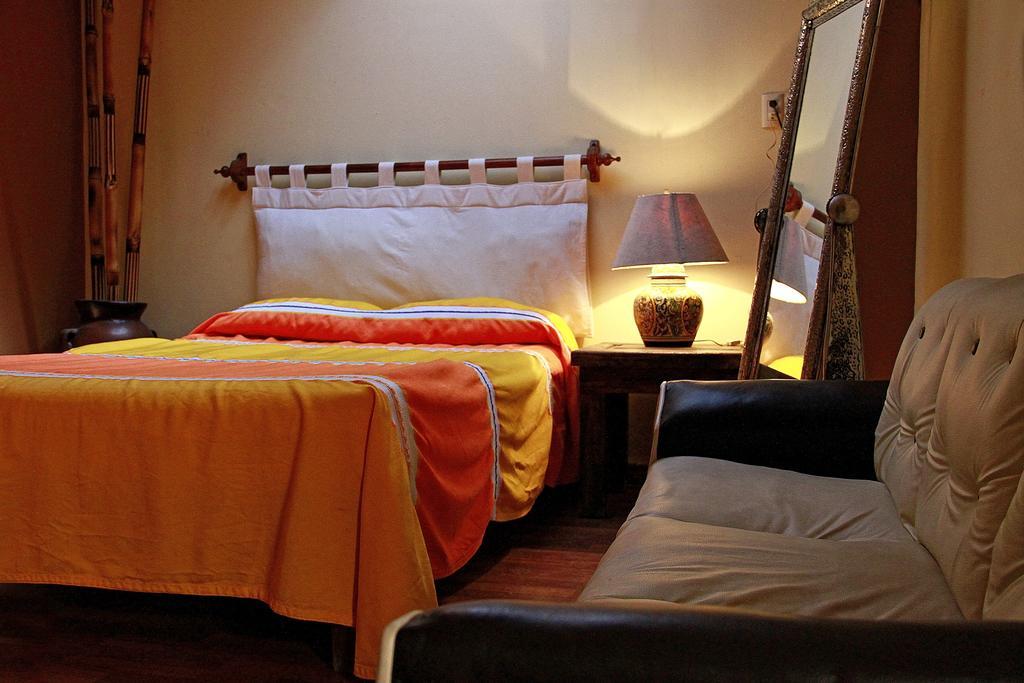 Hostal Casa Castillo Morelia Luaran gambar