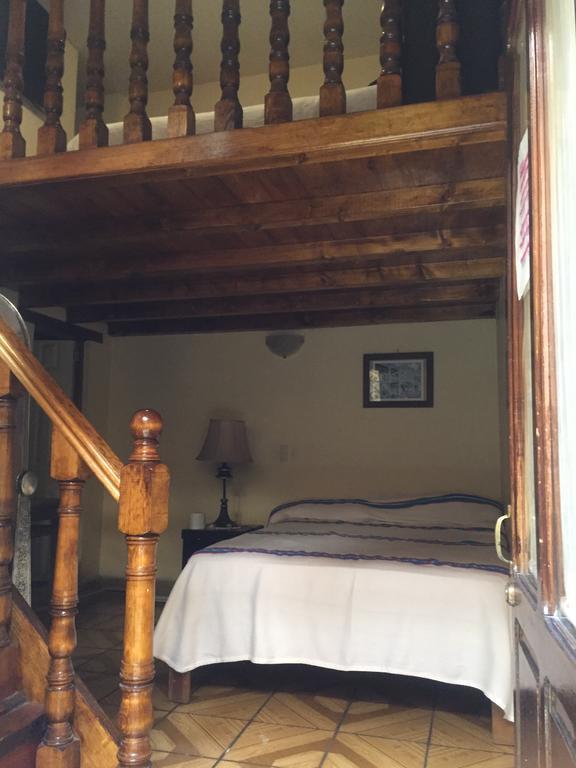 Hostal Casa Castillo Morelia Luaran gambar