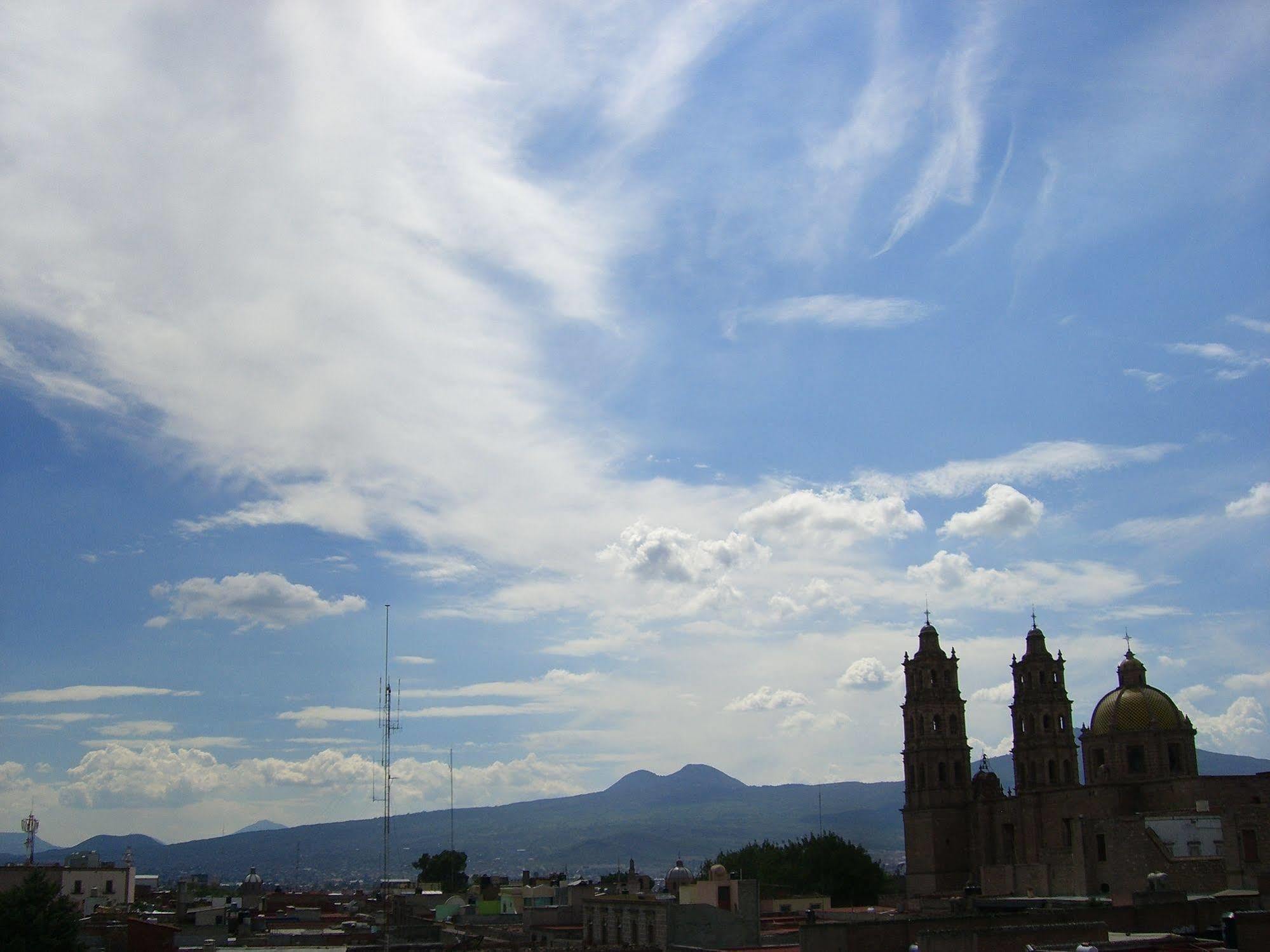 Hostal Casa Castillo Morelia Luaran gambar