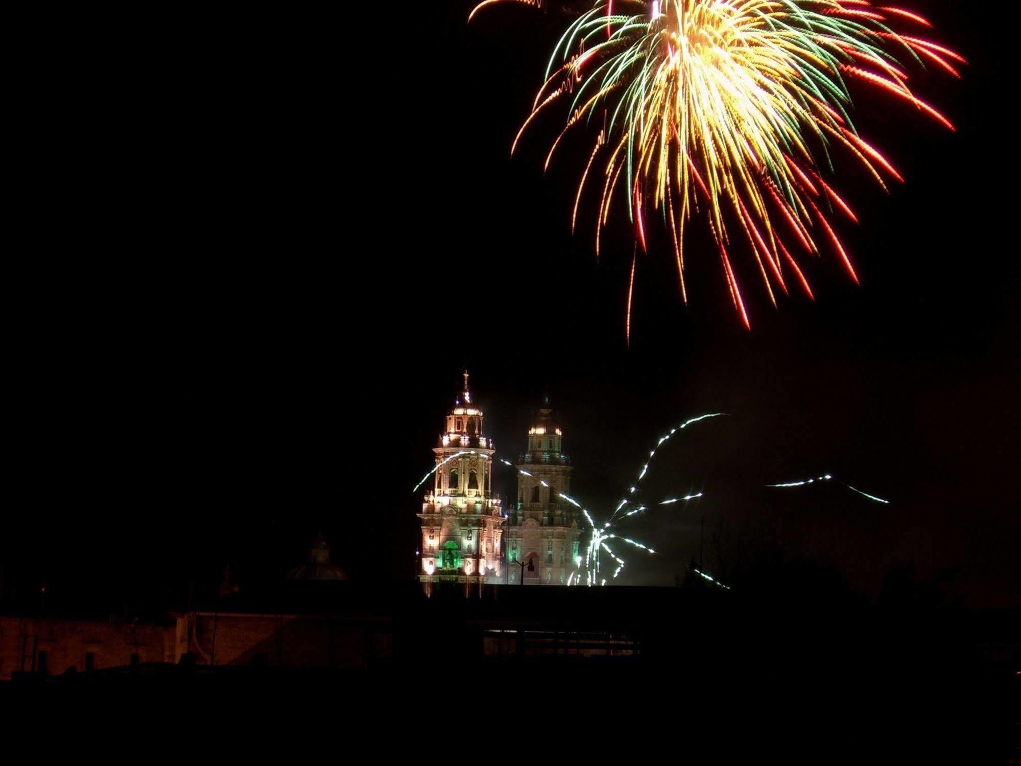 Hostal Casa Castillo Morelia Luaran gambar